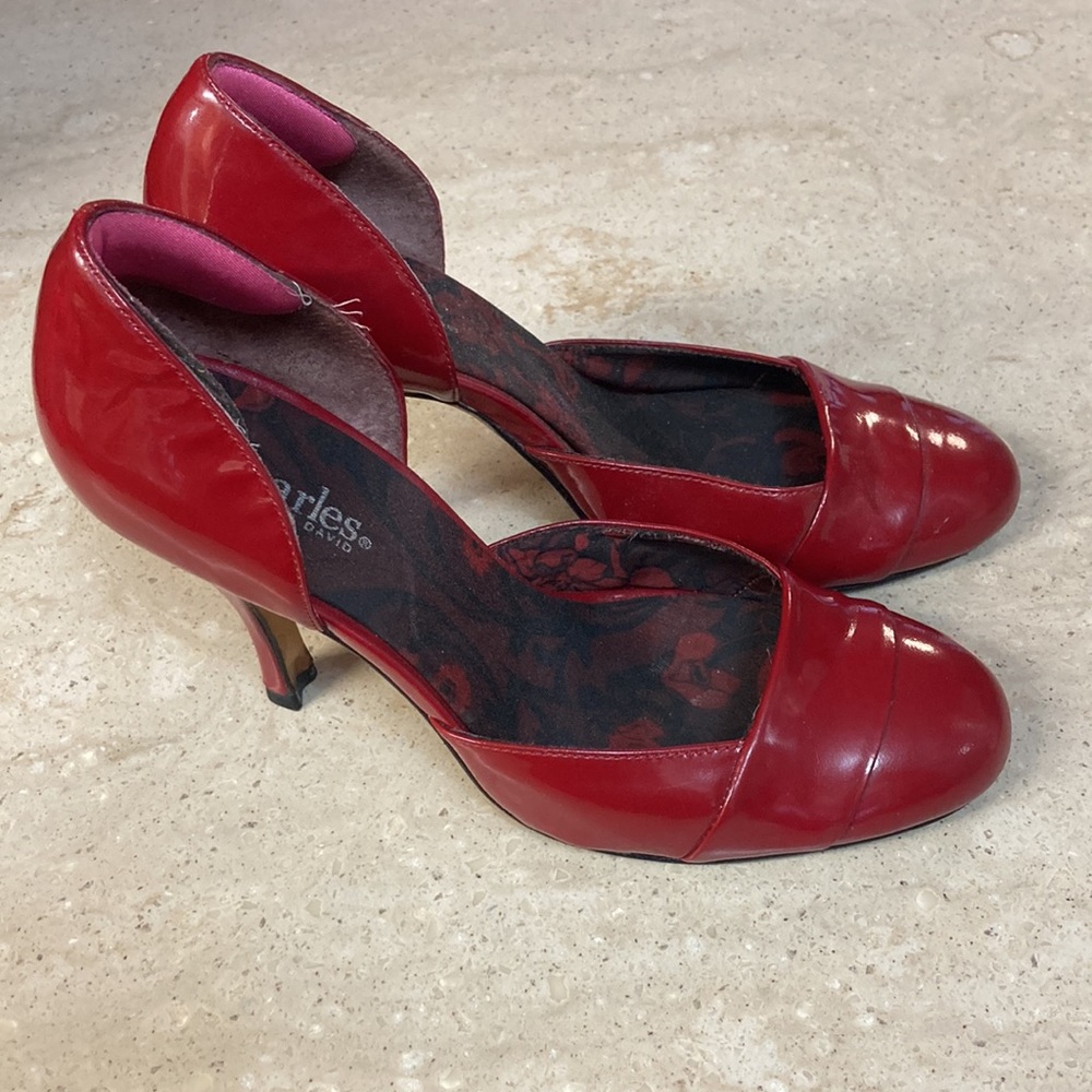 Rich Red Pumps - Picture 4 of 6